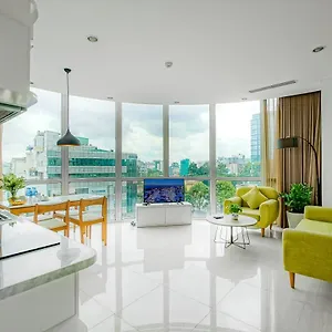  Apartment By Night Ben Thanh Vietnam